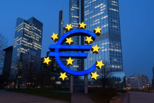 création monétaire monnaie libre